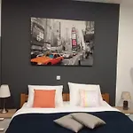 Oaza سبليت